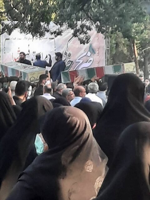 دو شهید گمنام در منطقه ۱۸ تهران به خاک سپرده شدند