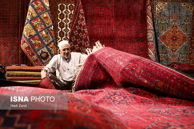 به صدای فرش گوش کنید!