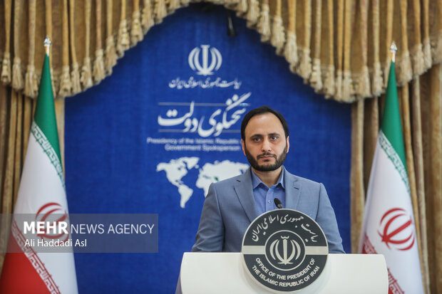 دولت سیزدهم قبل از هر اقدامی صادقانه با مردم صحبت می‌کند