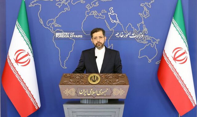 گروسی در زمان غلط ، جای غلط و با افراد غلط دیدار کرد