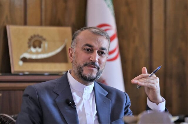 پیام امیر عبداللهیان به همسر و دختر شهید رضایی نژاد