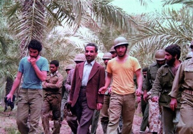 سیاست خارجی دولت شهید رجائی در قبال جنگ چه بود؟