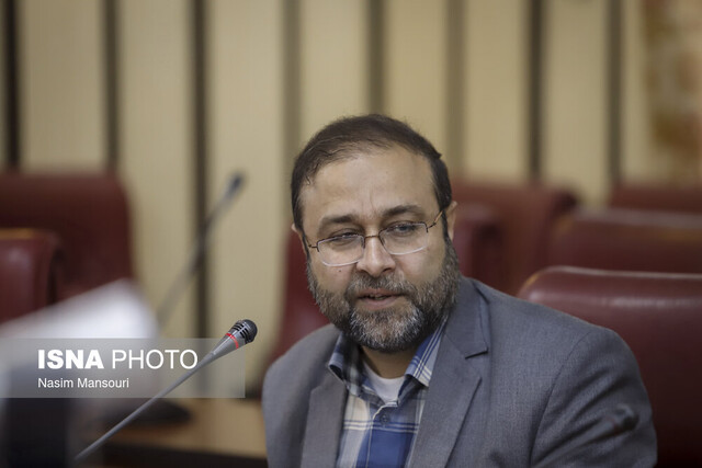 آزادی هر کس تابع این است که مزاحم آزادی دیگران نشود