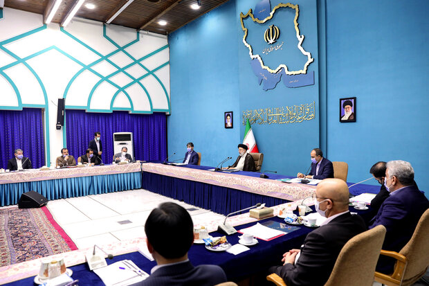 تاکید رئیس جمهور بر حذف مراکز آموزشی دستگاه های اجرایی