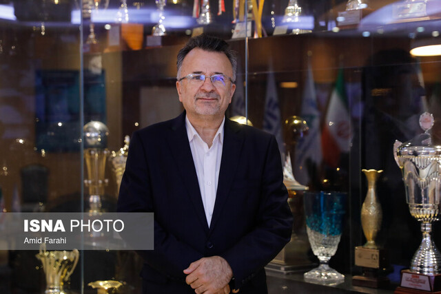 ناراحتی موسوی برای کاپیتانی تیم ملی بود/ اکثر نمایندگان مجلس رفتار دوگانه داشتند!
