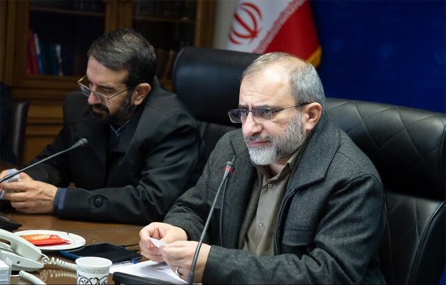 استان مرکزی در جایگاه نخست کشور در زمینه راه‌اندازی بنگاه‌های تعطیل و نیمه‌تعطیل