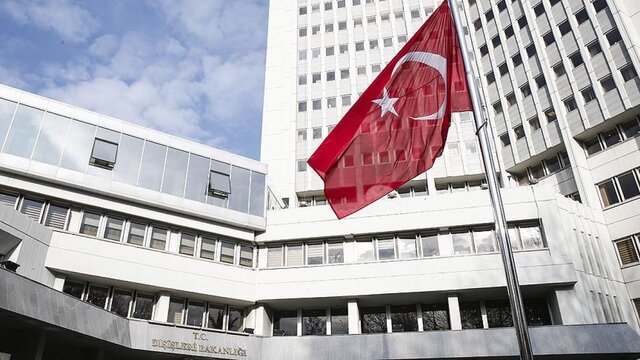 واکنش شدید ترکیه به هتک حرمت قرآن کریم در دانمارک