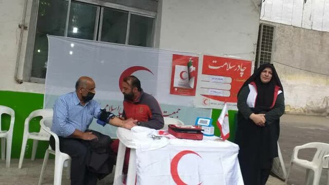کمک ۷۶ میلیون تومانی هلال احمر به جامعه هدف در سوادکوه