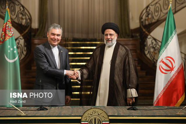 رئیسی: امضای اسناد همکاری جلوه‌ای از اراده مقامات ایران و ترکمنستان برای توسعه روابط است