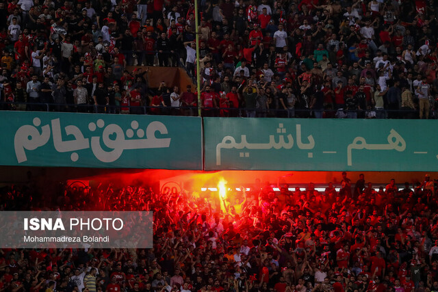 ویدیو/ سوت پایان داربی ۱۰۱ با شکست استقلال و جشن قهرمانی پرسپولیس