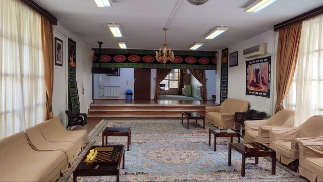 بازدید سر زده از خوابگاه آزادی/ گلایه از صدای پیست اتومبیلرانی و کیفیت غذا + عکس