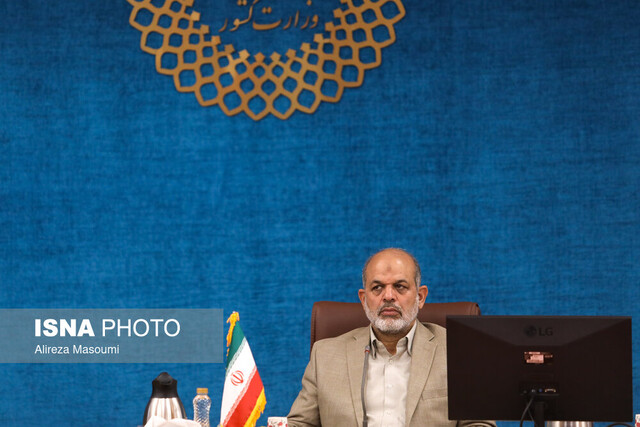 اتباع کارت ملی ندارند/ صدور بیش از یک میلیون کارت شناسایی برای اتباع خارجی
