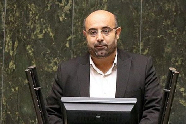 بازنشستگی با ۳۰ سال خدمت یا زودتر از موعد امکان‌پذیر است