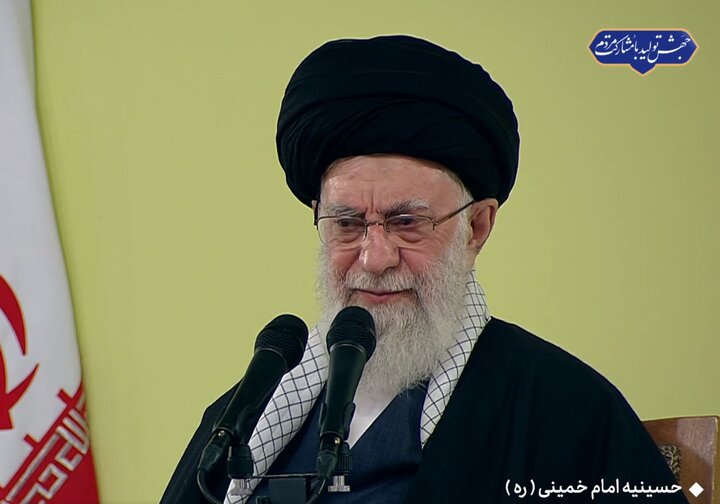جلوه‌های امیدزا در کشور فروان است/ وحدت، سیاست قطعی نظام