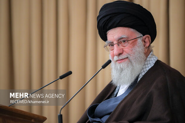 رهبر انقلاب از بانوی کارشناس اورژانس بابل قدردانی کردند