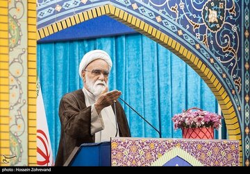 حجت الاسلام و المسلیمن معزی: انسان مومن نسبت به جامعه خود مسئول است /باید برای انجام مسئولیت‌های اجتماعی تبلیغ کنیم