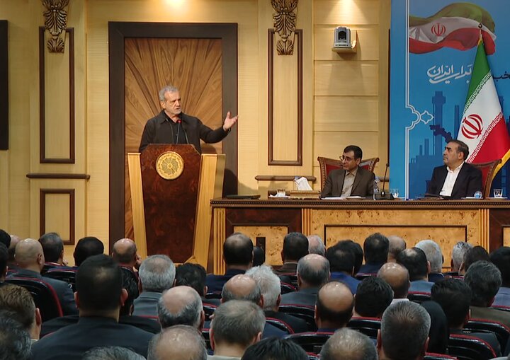 انتخاب کابینه باید از بهترین‌های اصولگرا و اصلاح طلب باشد
