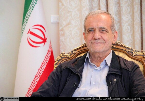 سیاست‌های کلی رهبر انقلاب چراغ راهنمای مسیر ما است