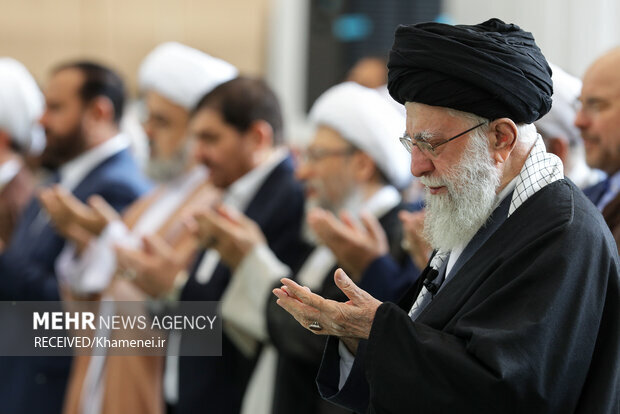 نماز عید فطر ساعت ۸ صبح به امامت رهبر معظم انقلاب اقامه می‌شود