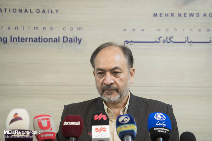 ایران با بسته کامل منافع ملی وارد مذاکرات شد