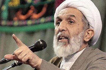 مهدی طائب: بعد از انقلاب می خواستیم سیاست‌مان را دینی کنیم، دین‌مان سیاسی شد/ صهیونیست‌ها بخاطر نیروی عقیدتی‌شان تاکنون ایستاده اند