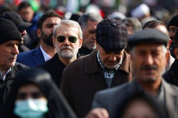 گزارش روزنامه اصلاح طلب از جایگاه جدید علی لاریجانی در شطرنج سیاست خارجی ایران/ او برای نخستین بار به زبان نظام و پیام رسان ویژه تبدیل شده