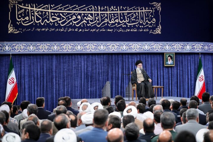 آغاز دیدار کارگزاران حج با رهبر انقلاب