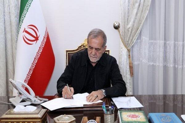 پزشکیان: بنای ایران و عمان «توسعه در کنار هم» است
