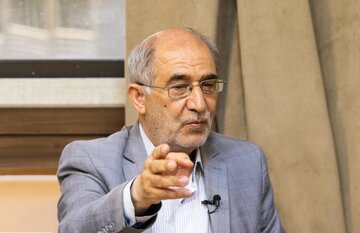 حسین علایی: آمریکا تاسیسات هسته‌ای ایران را نابود کرد/در حال حاضر غنی‌سازی صفر است/عراقچی از احتمال حمله قریب‌الوقوع به ایران ارزیابی درستی نداشت