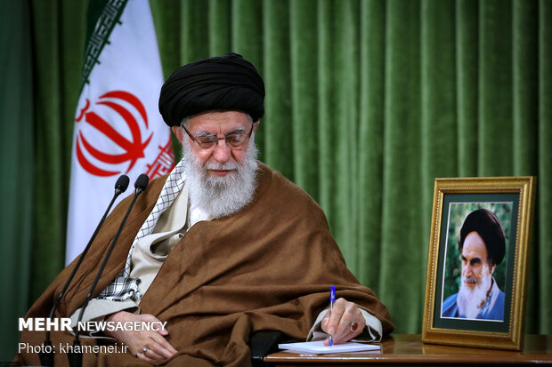 رهبر انقلاب: نمی‌توانم تردید کنم ابوترابی در شمار شهیدان عالی‌مقام است