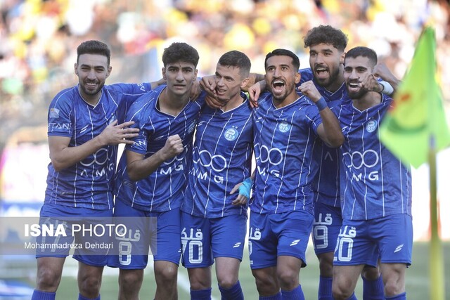 خلاصه بازی استقلال مقابل فجر سپاسی