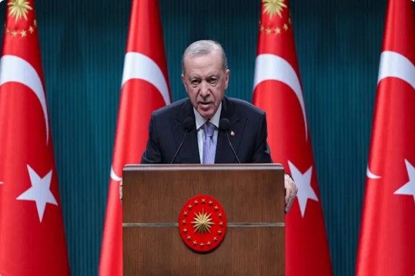 اردوغان درباره طرح صلح اوکراین با ترامپ گفتگو می‌کند